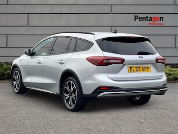 Used Ford Focus 2022 for sale - 77072958: Photo