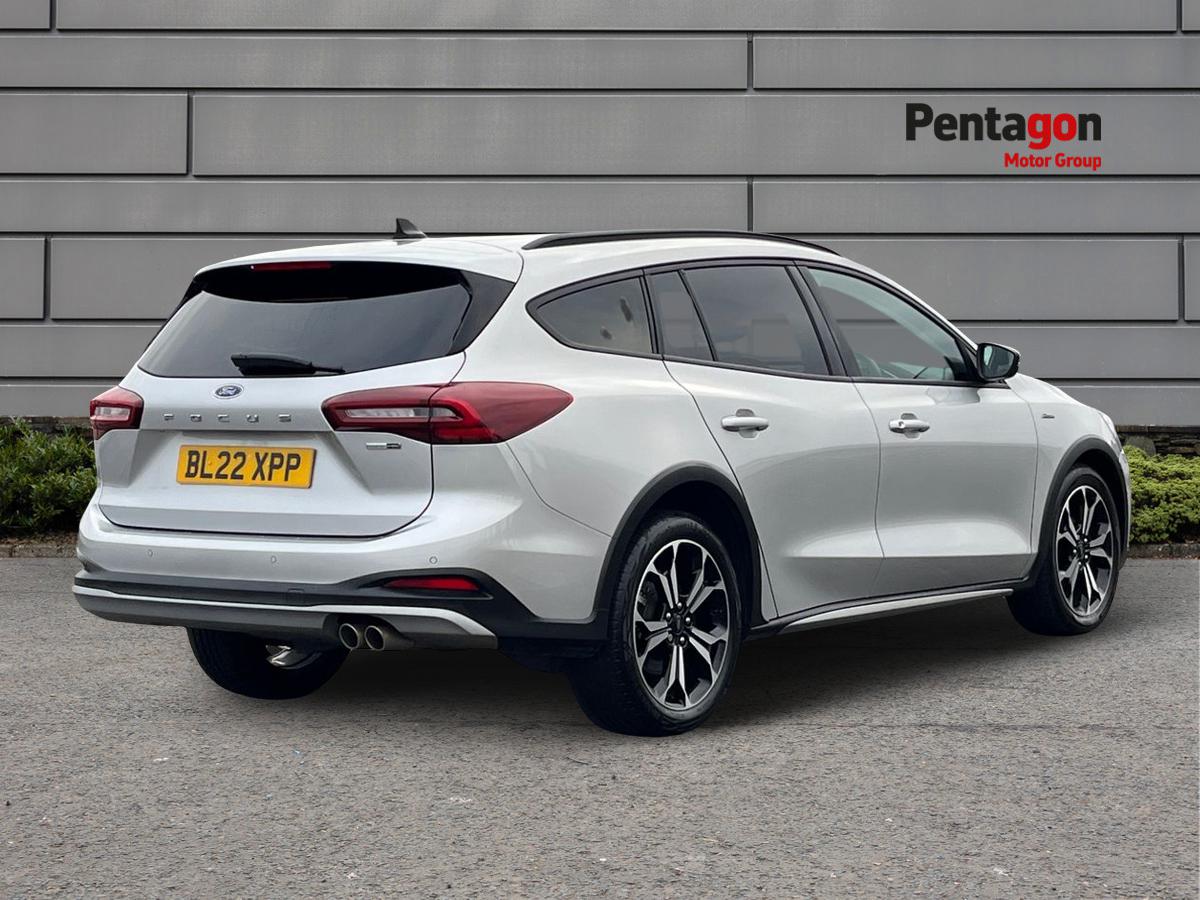 Used Ford Focus 2022 for sale - 77072958: Photo 4