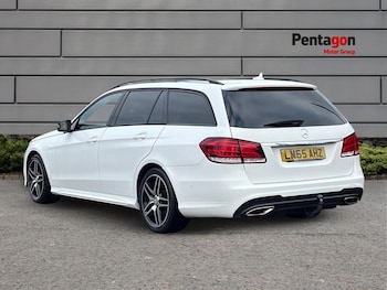 Used Mercedes-Benz E-Class 2015 for sale - 76186189: Photo 2