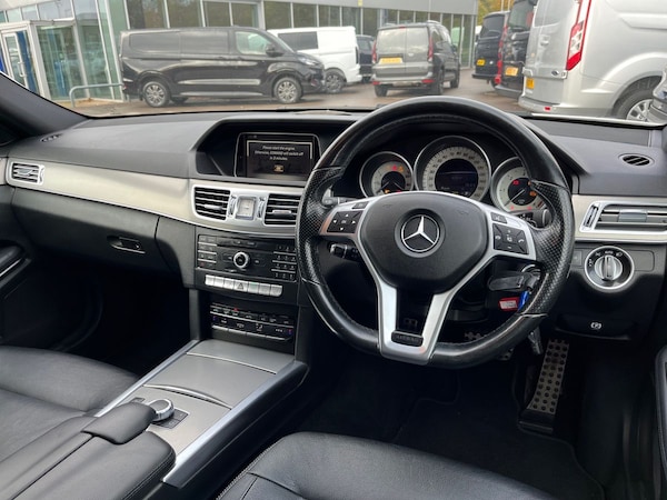 Used Mercedes-Benz E-Class 2015 for sale - 76186189: Photo 31