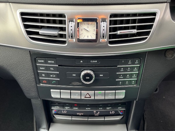 Used Mercedes-Benz E-Class 2015 for sale - 76186189: Photo 39