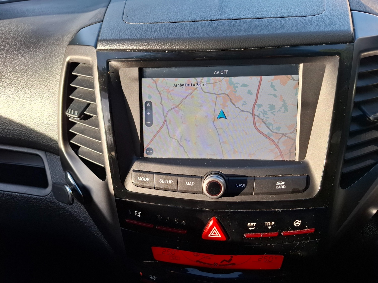 Used Ssangyong Tivoli 2016 for sale - 76861937: Photo 28