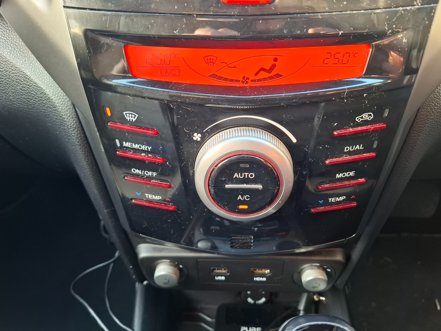 Used Ssangyong Tivoli 2016 for sale - 76861937: Photo 29