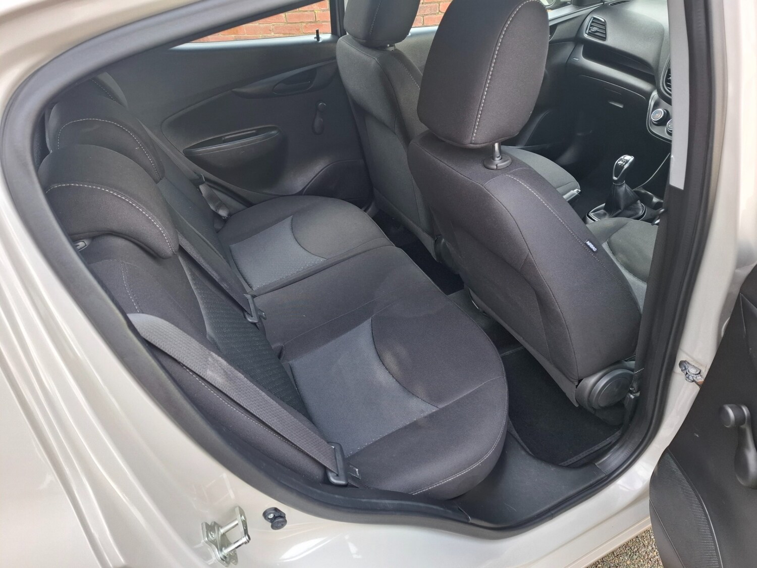 Used Vauxhall Viva 2016 for sale - 77833602: Photo 10