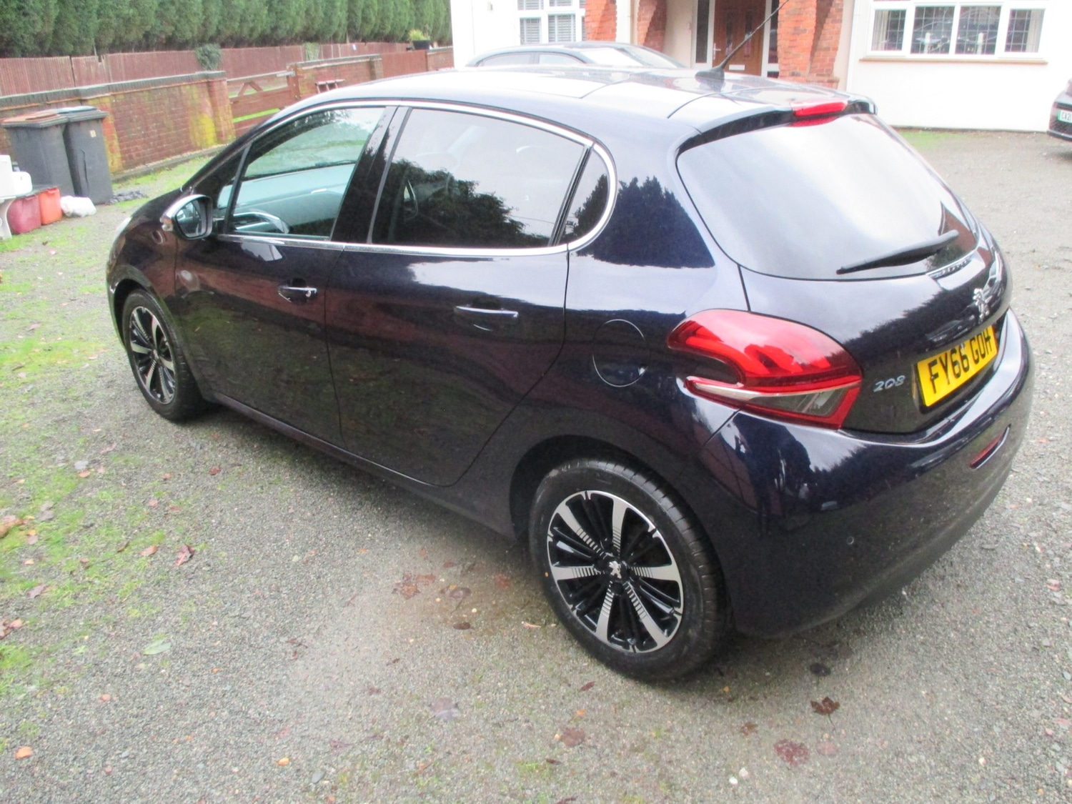 Used Peugeot 208 2016 for sale - 76879523: Photo 5