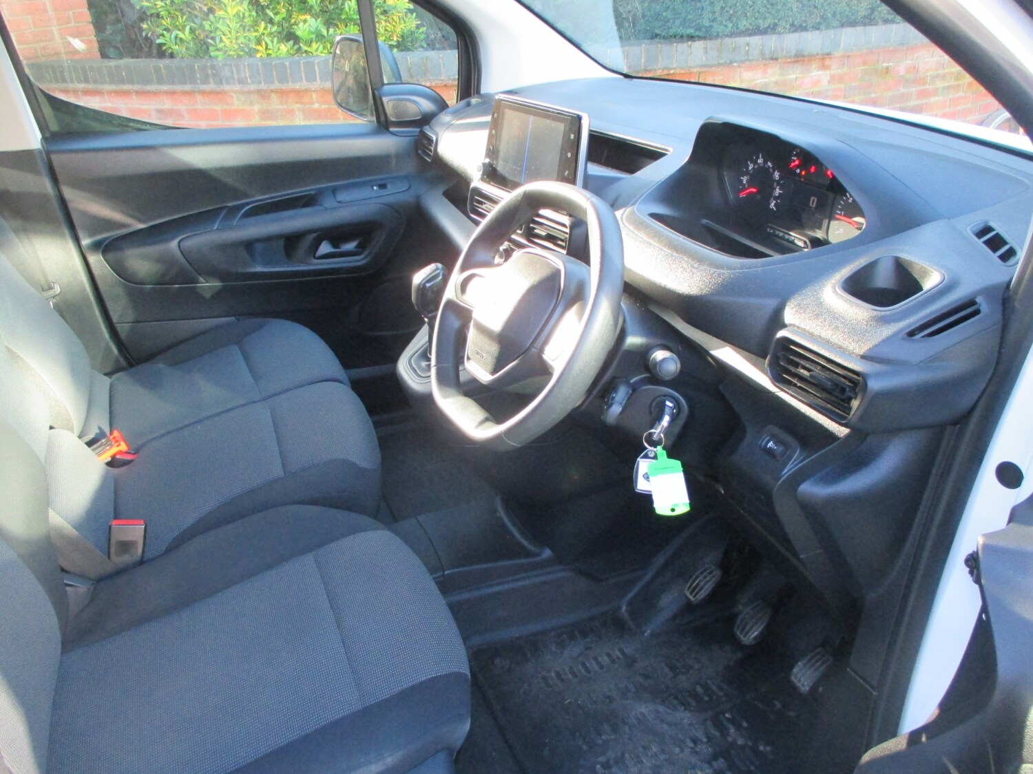 Used Peugeot Partner 2021 for sale - 76861893: Photo 11