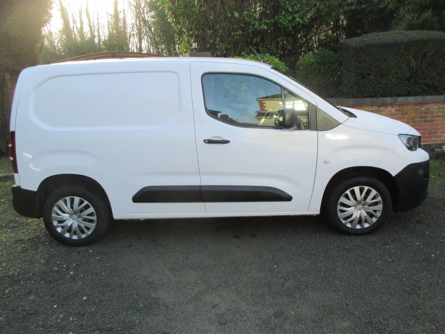 Used Peugeot Partner 2021 for sale - 76861893: Photo 20