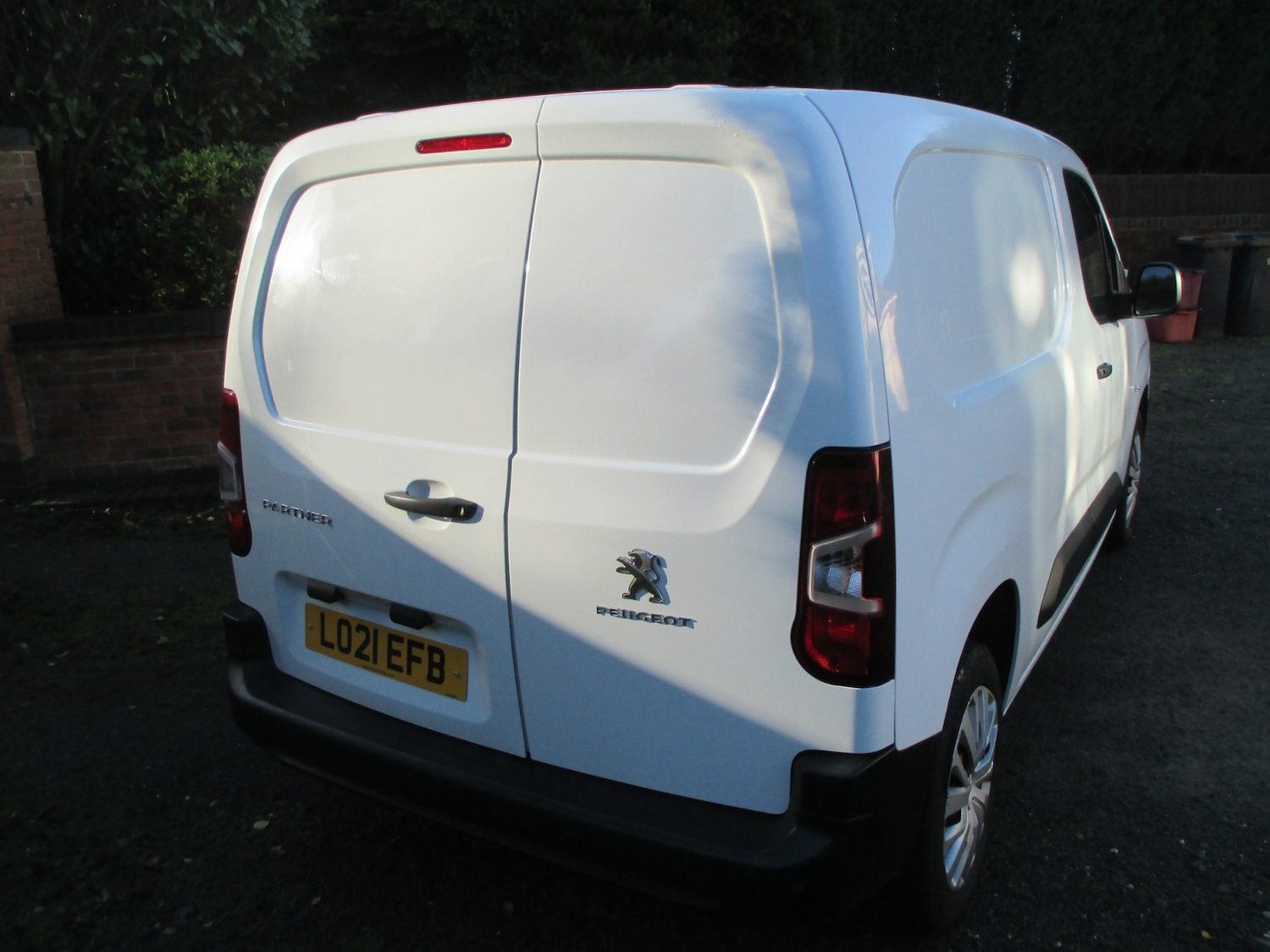 Used Peugeot Partner 2021 for sale - 76861893: Photo 3