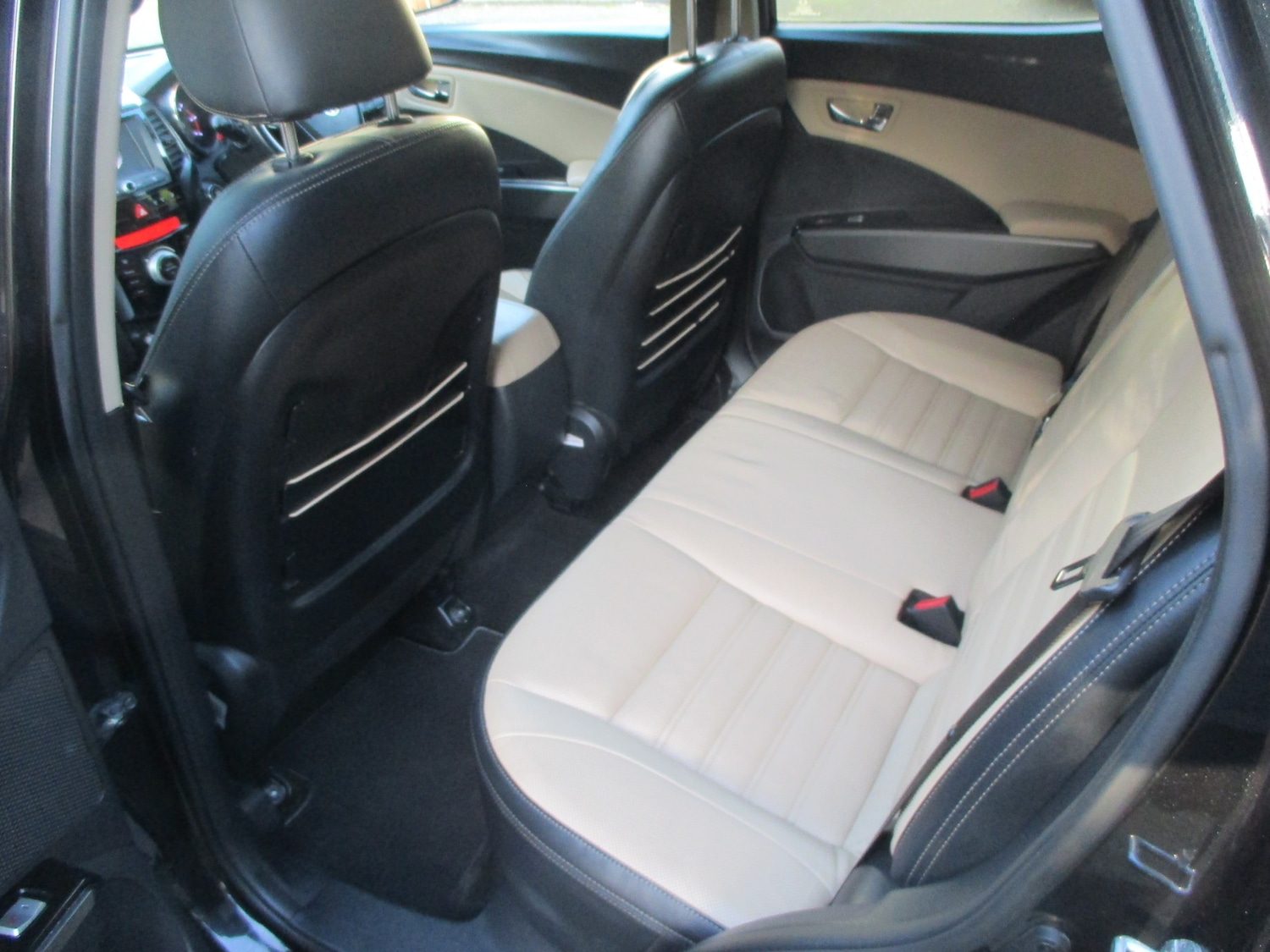 Used Ssangyong Tivoli 2016 for sale - 76707105: Photo 10