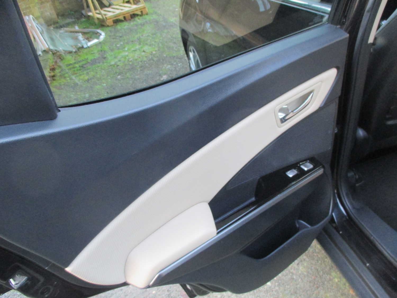 Used Ssangyong Tivoli 2016 for sale - 76707105: Photo 11