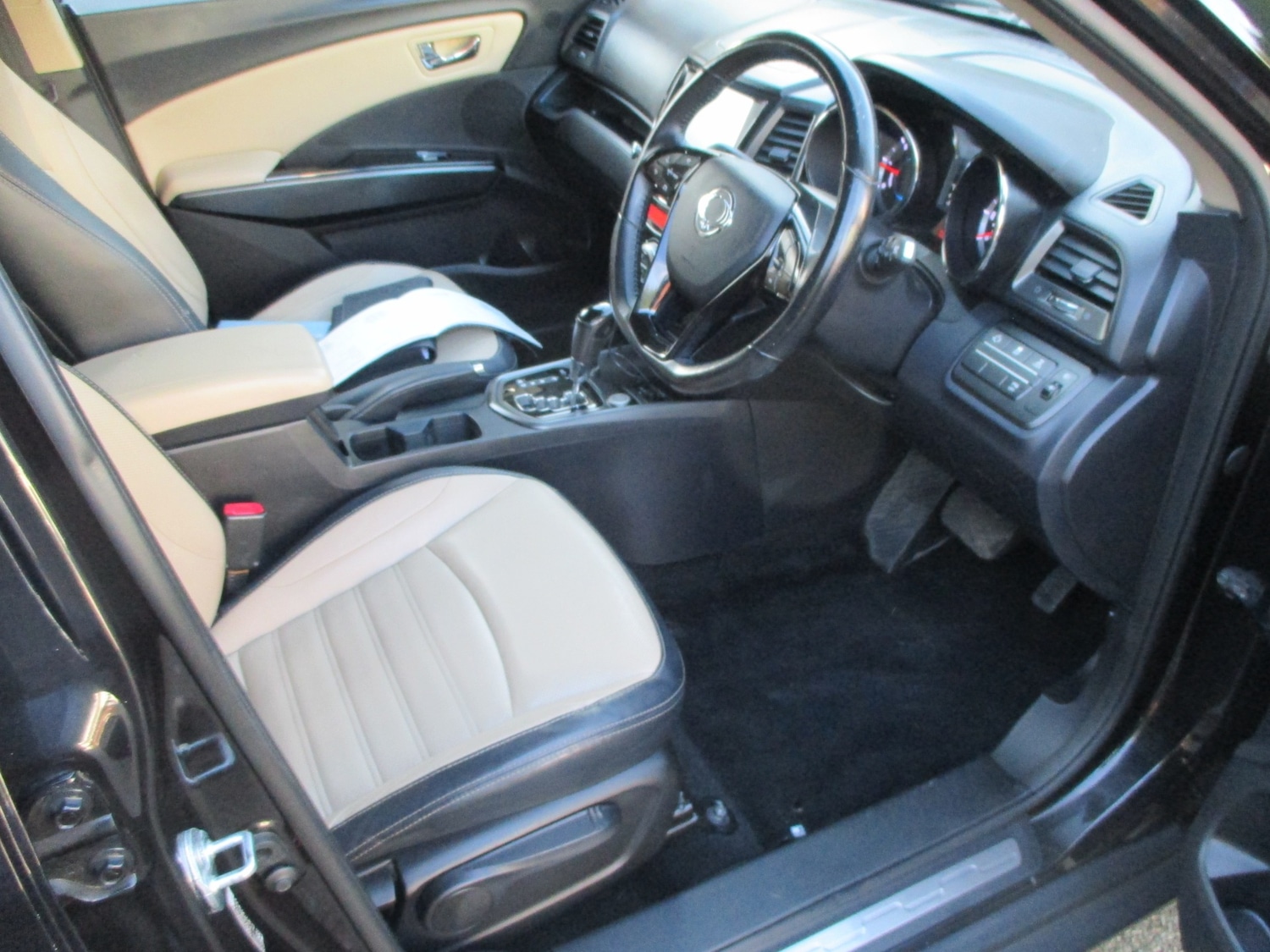 Used Ssangyong Tivoli 2016 for sale - 76707105: Photo 13