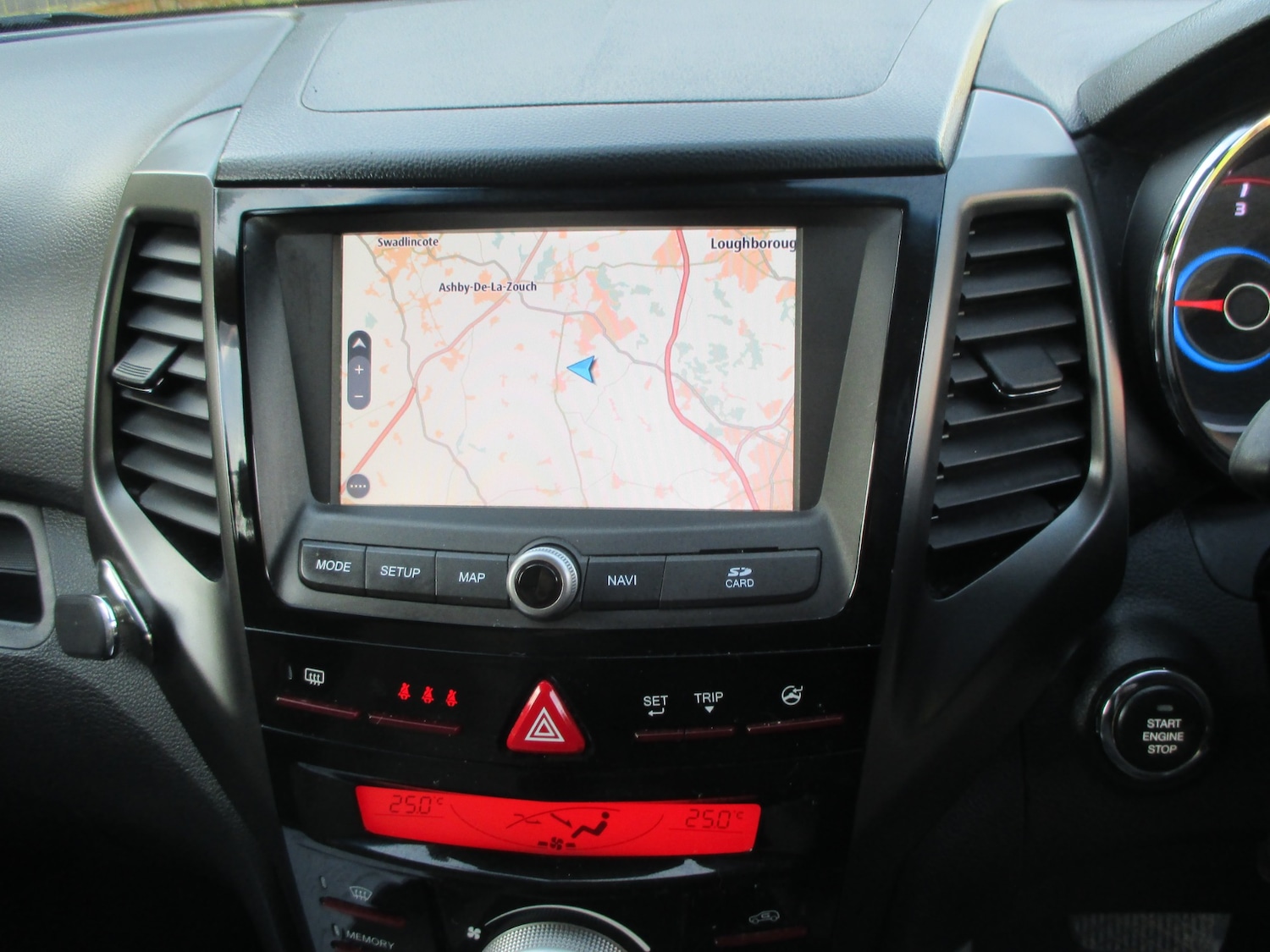 Used Ssangyong Tivoli 2016 for sale - 76707105: Photo 16