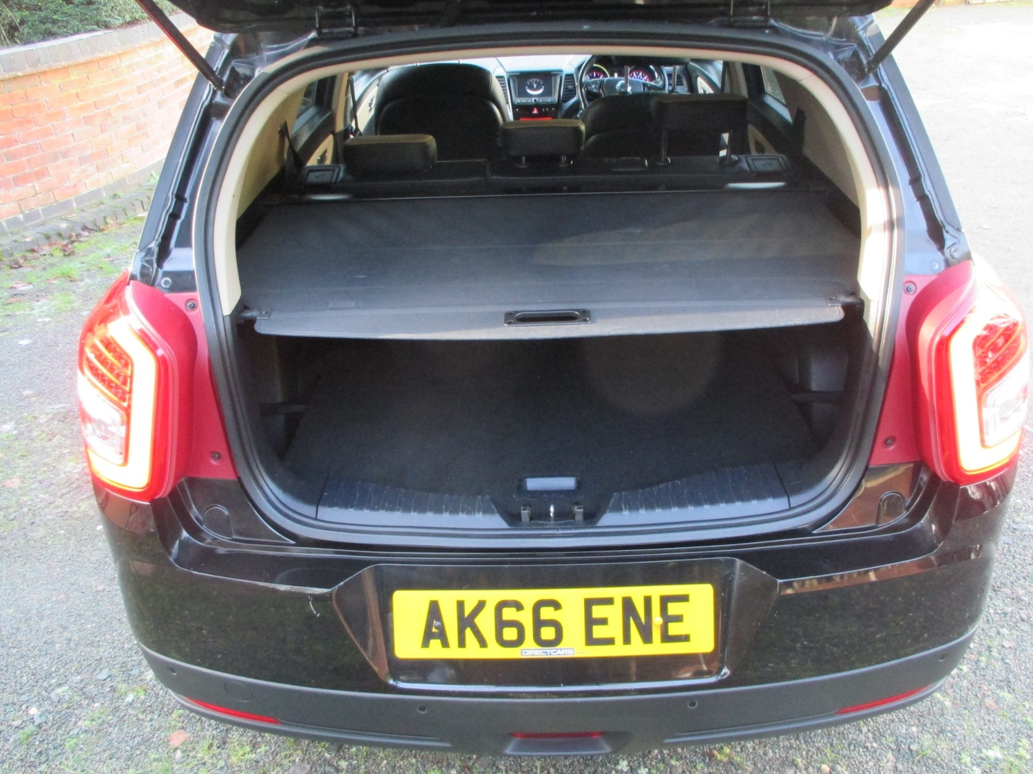 Used Ssangyong Tivoli 2016 for sale - 76707105: Photo 4