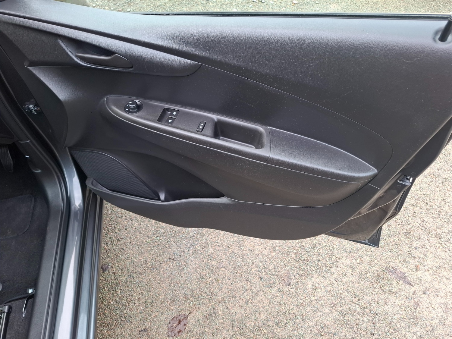 Used Vauxhall Viva 2016 for sale - 77490750: Photo 17