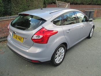 Used Ford Focus 2011 for sale - 75890573: Photo