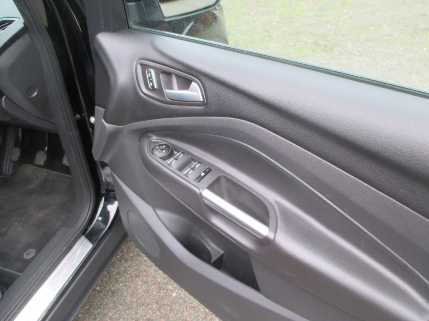 Used Ford Kuga 2016 for sale - 76681873: Photo 13