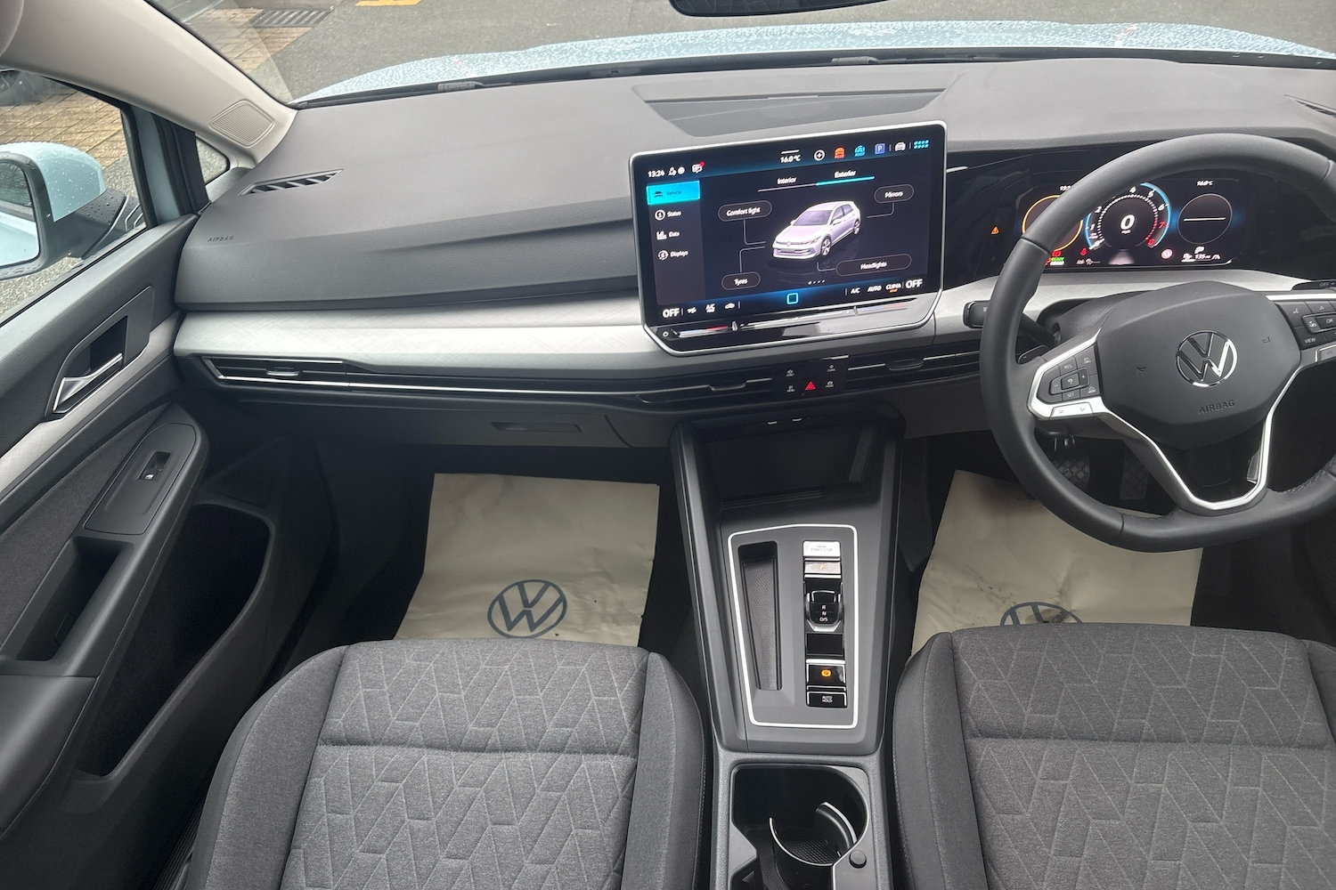 Used Volkswagen Golf 2025 for sale - 76679740: Photo 8