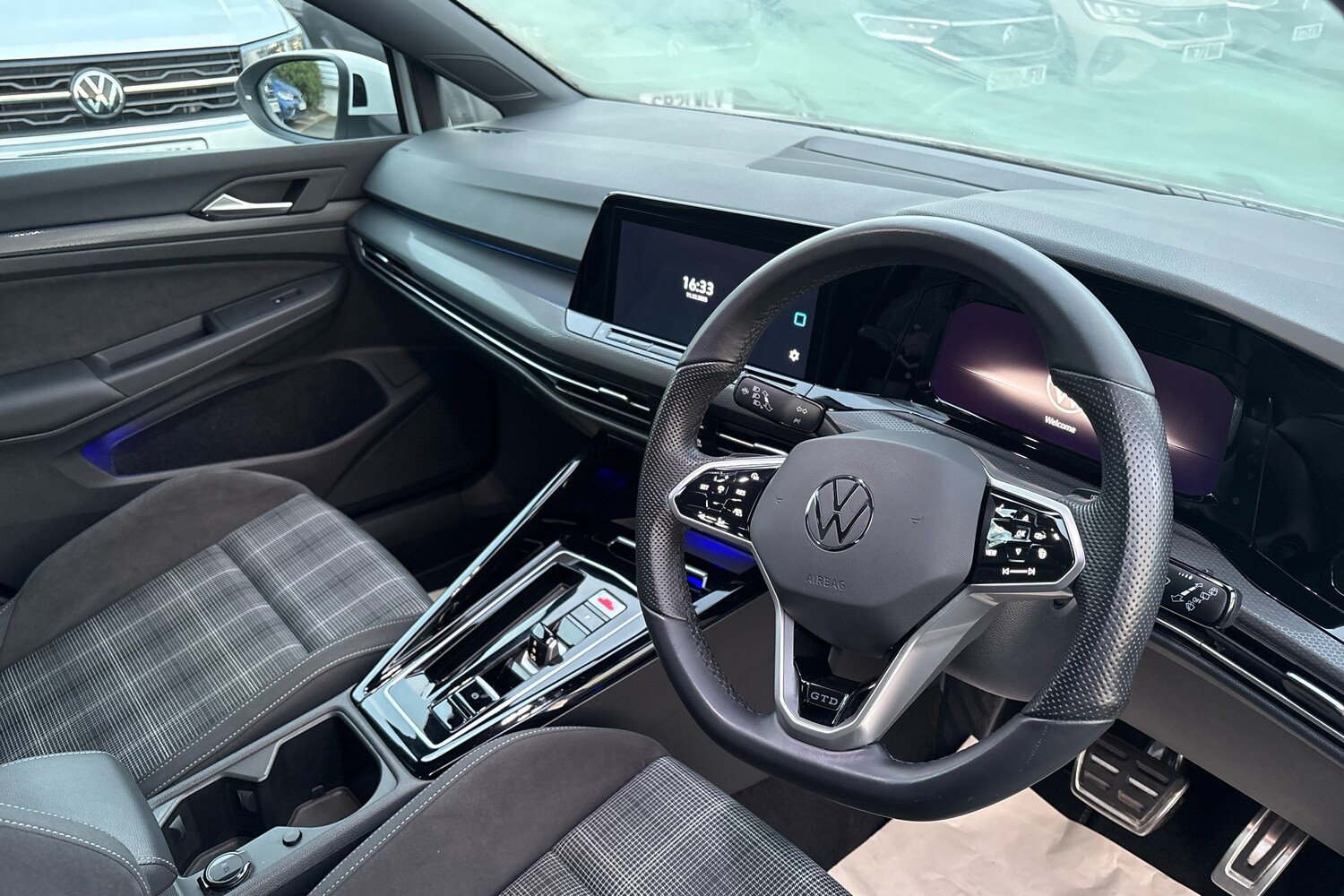 Used Volkswagen Golf 2023 for sale - 77470715: Photo 6