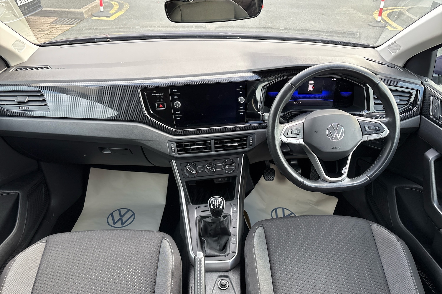 Used Volkswagen Polo 2022 for sale - 76675248: Photo 8