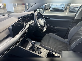 Used Volkswagen Golf 2022 for sale - 76675701: Photo