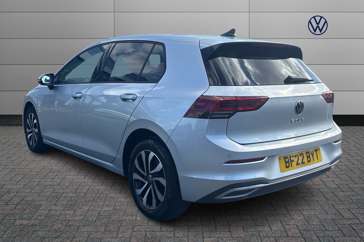 Used Volkswagen Golf 2022 for sale - 76675701: Photo 3