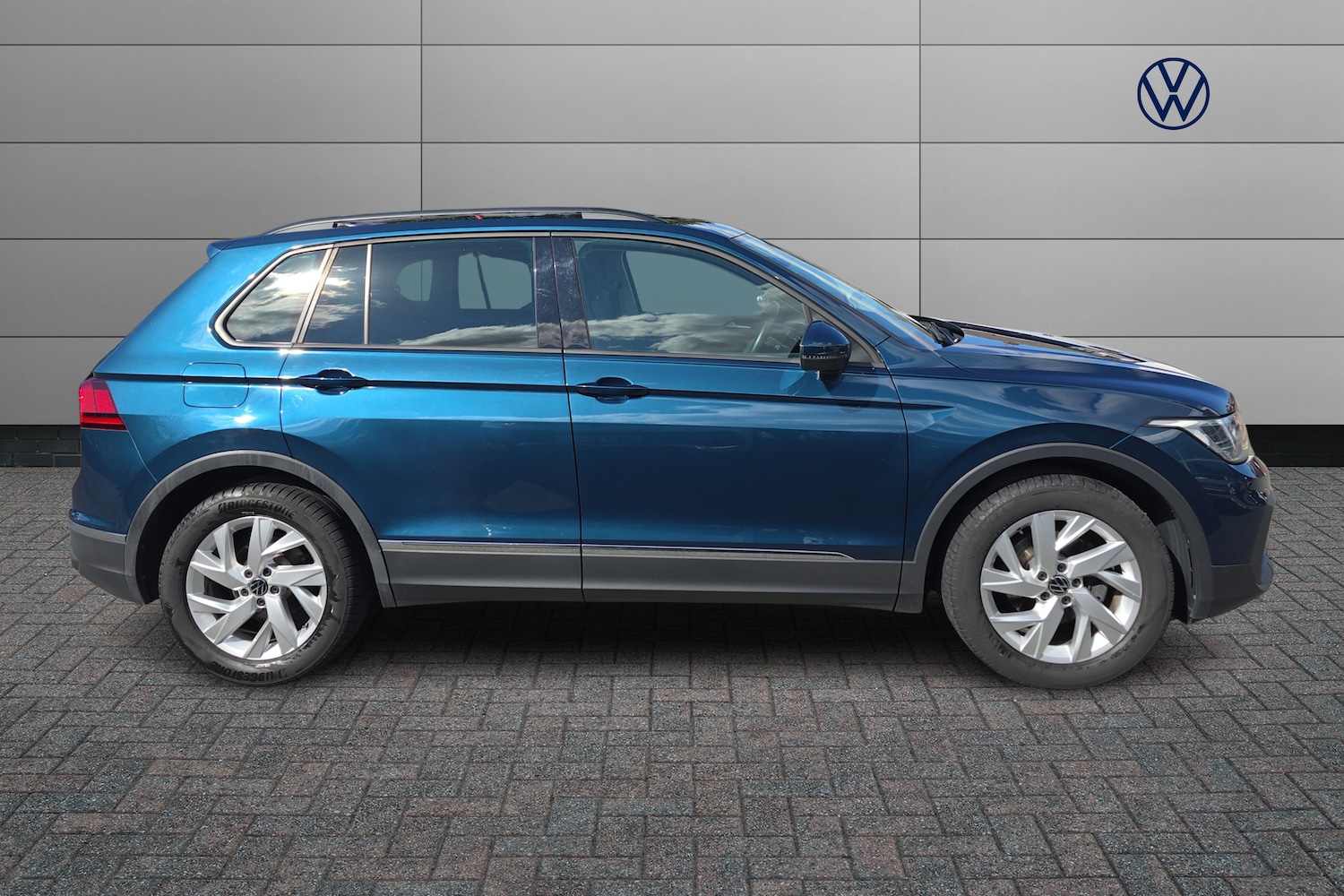 Used Volkswagen Tiguan 2021 for sale - 77552218: Photo 4