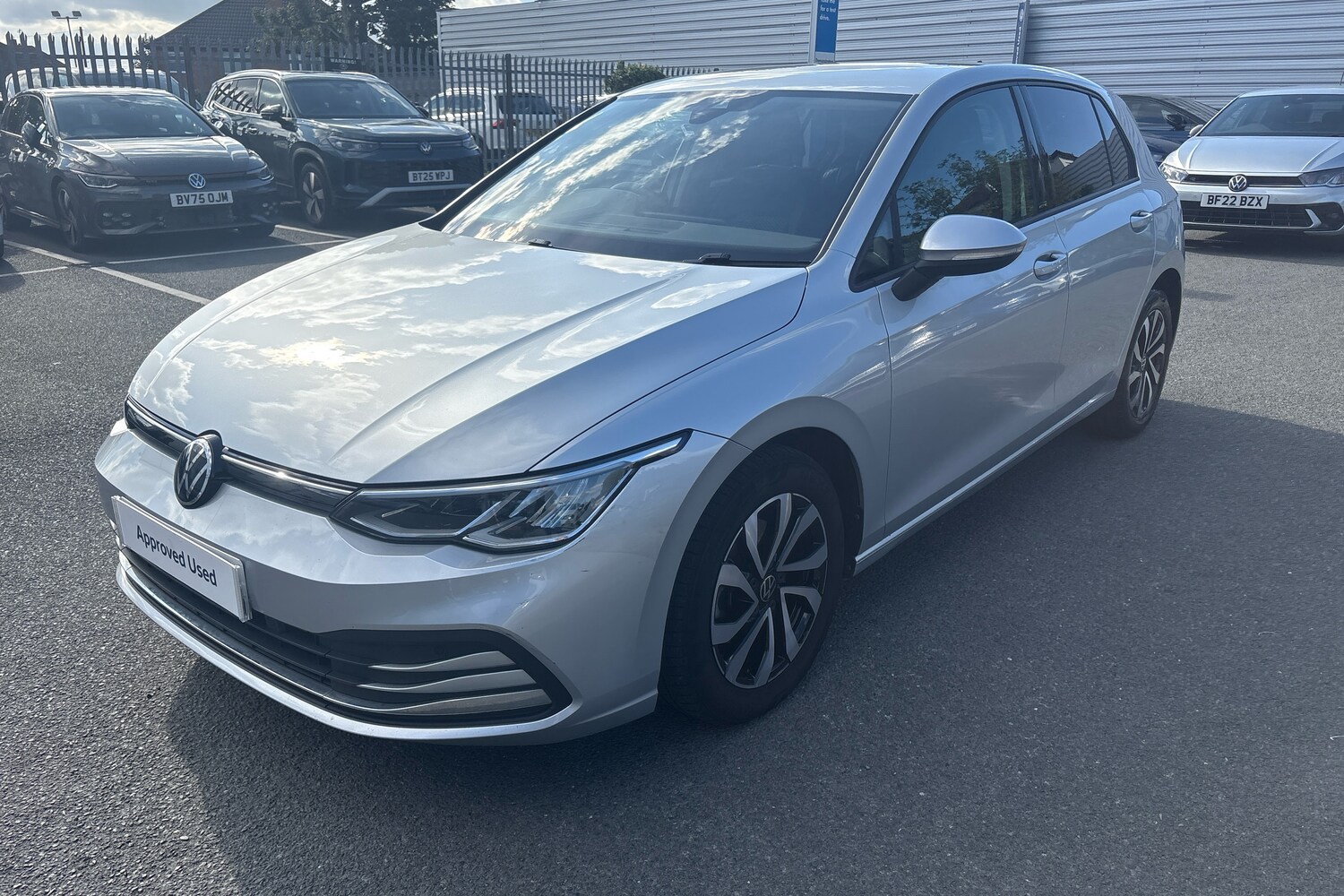 Used Volkswagen Golf 2022 for sale - 77600025: Photo 17