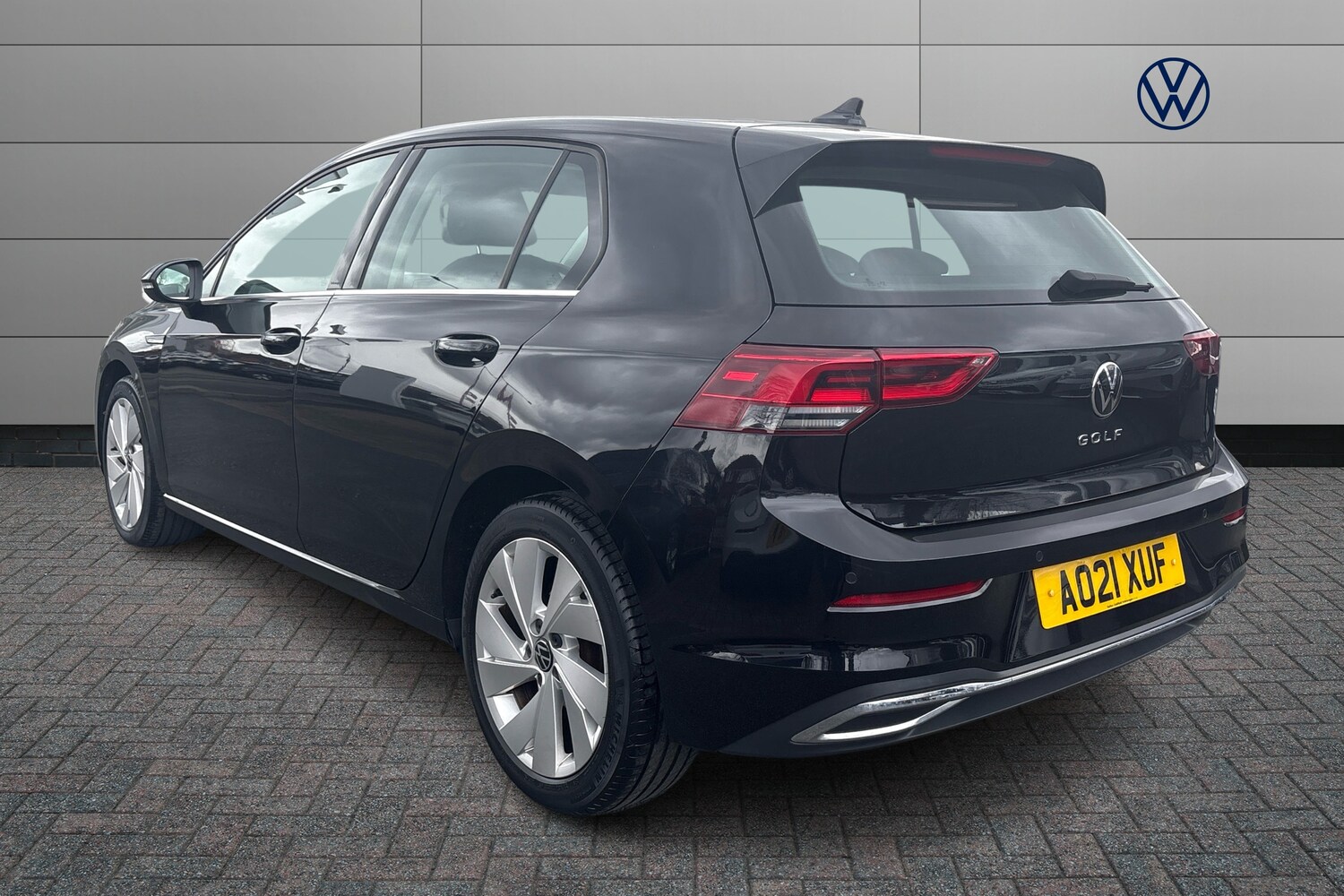 Used Volkswagen Golf 2021 for sale - 78005206: Photo 3