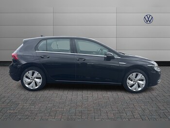 Used Volkswagen Golf 2021 for sale - 78005206: Photo