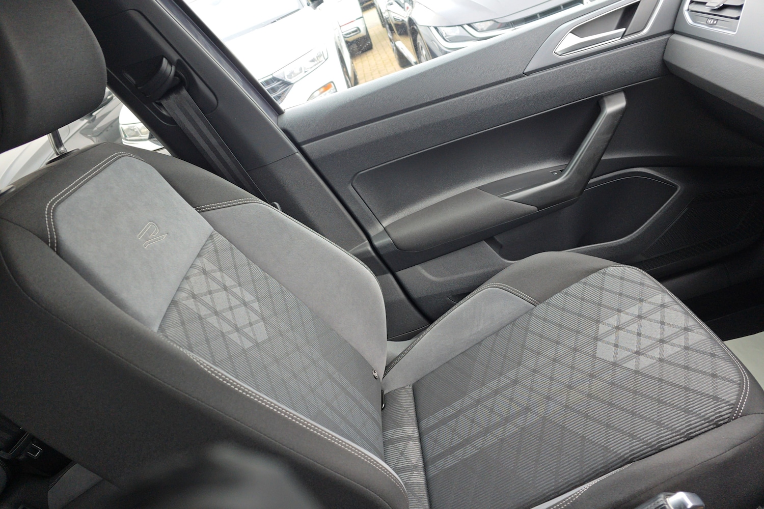 Used Volkswagen Polo 2022 for sale - 77885148: Photo 14