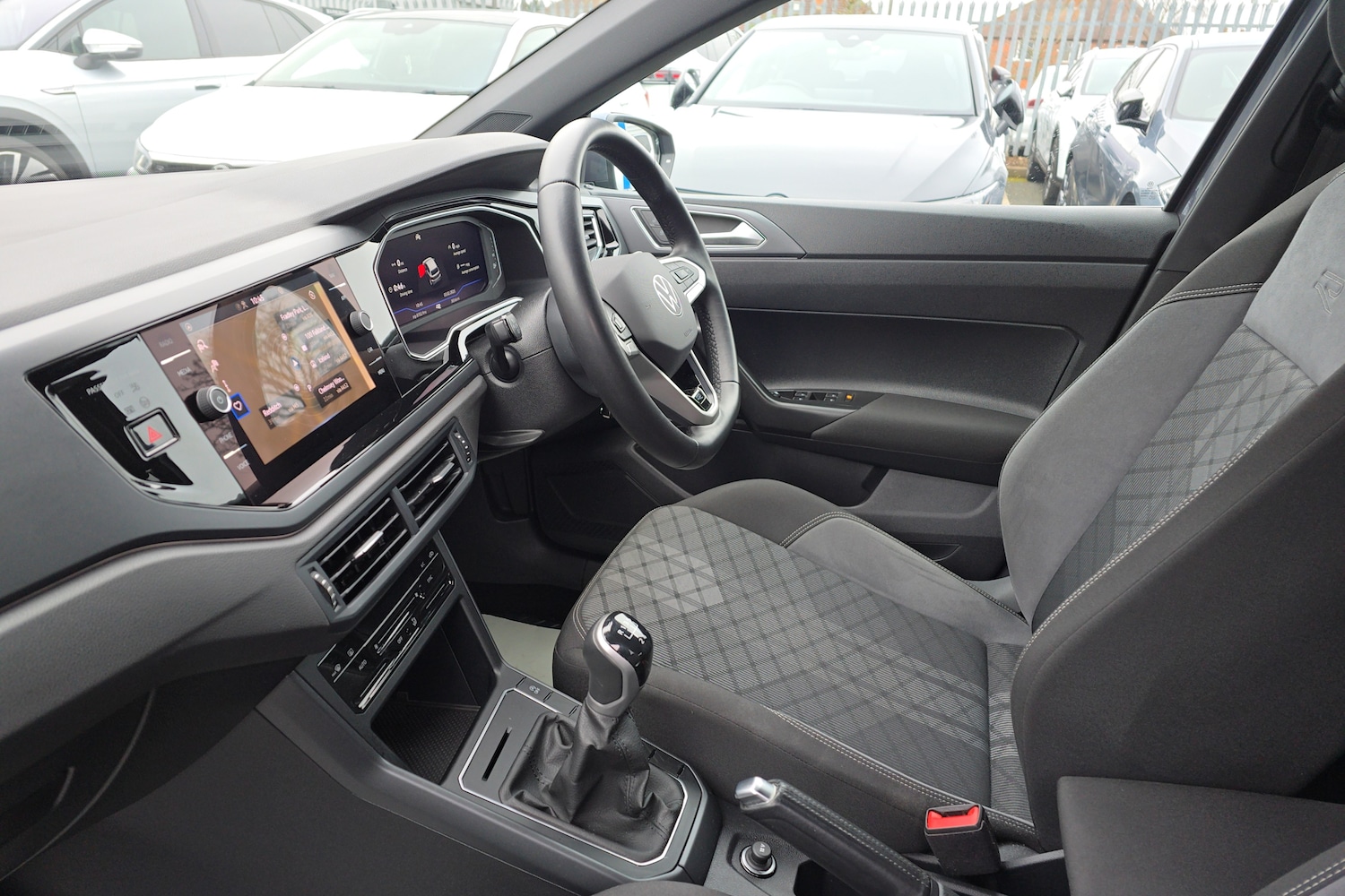 Used Volkswagen Polo 2022 for sale - 77885148: Photo 2