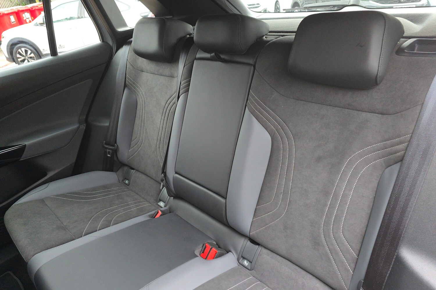 Used Volkswagen ID.4 2025 for sale - 77739811: Photo 11