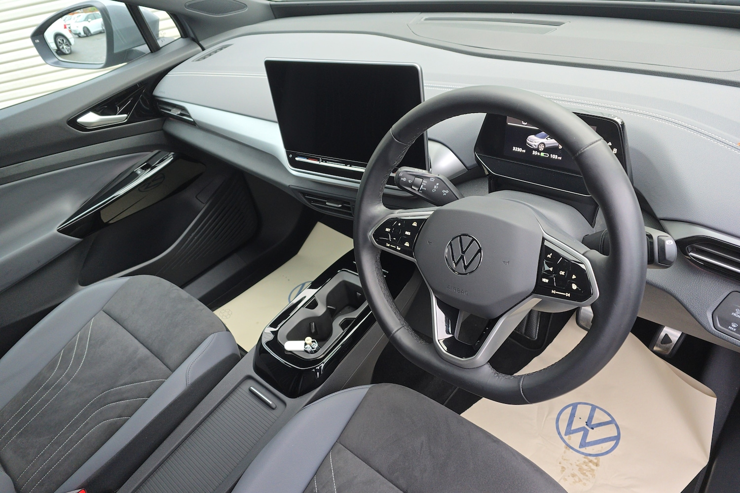 Used Volkswagen ID.4 2025 for sale - 77739811: Photo 6