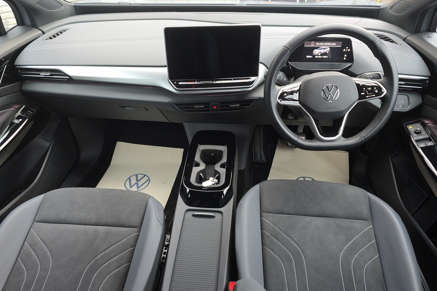 Used Volkswagen ID.4 2025 for sale - 77739811: Photo 8