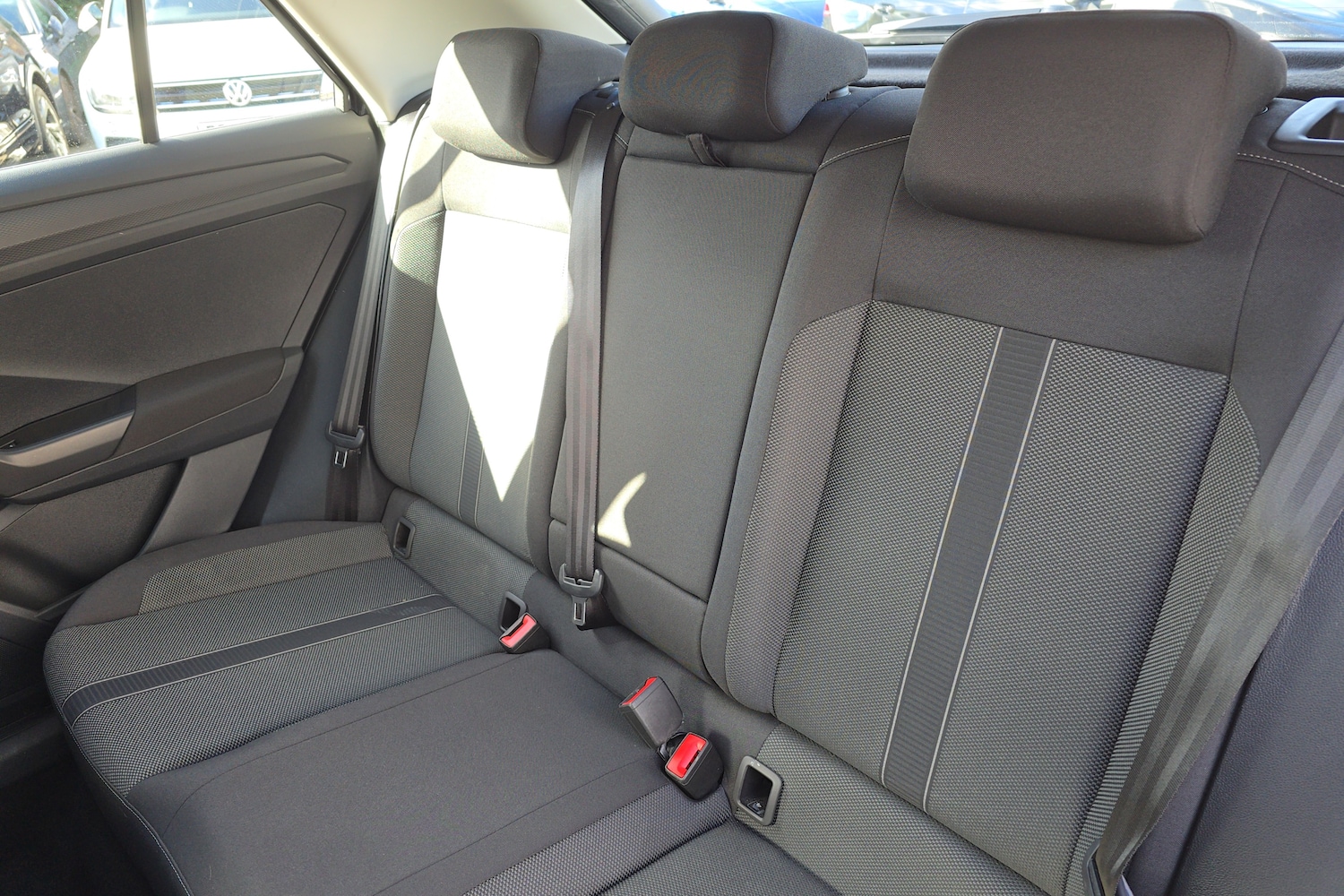 Used Volkswagen T-Roc 2024 for sale - 76678785: Photo 11