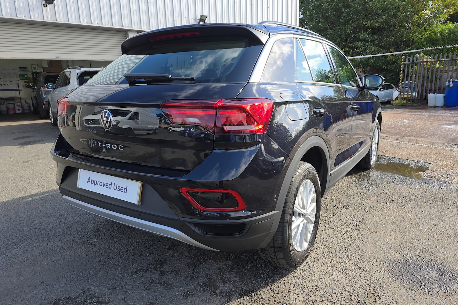Used Volkswagen T-Roc 2024 for sale - 76678785: Photo 18