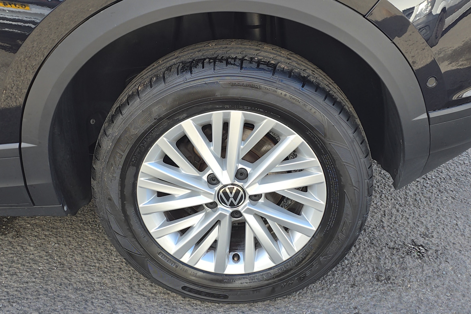 Used Volkswagen T-Roc 2024 for sale - 76678785: Photo 22