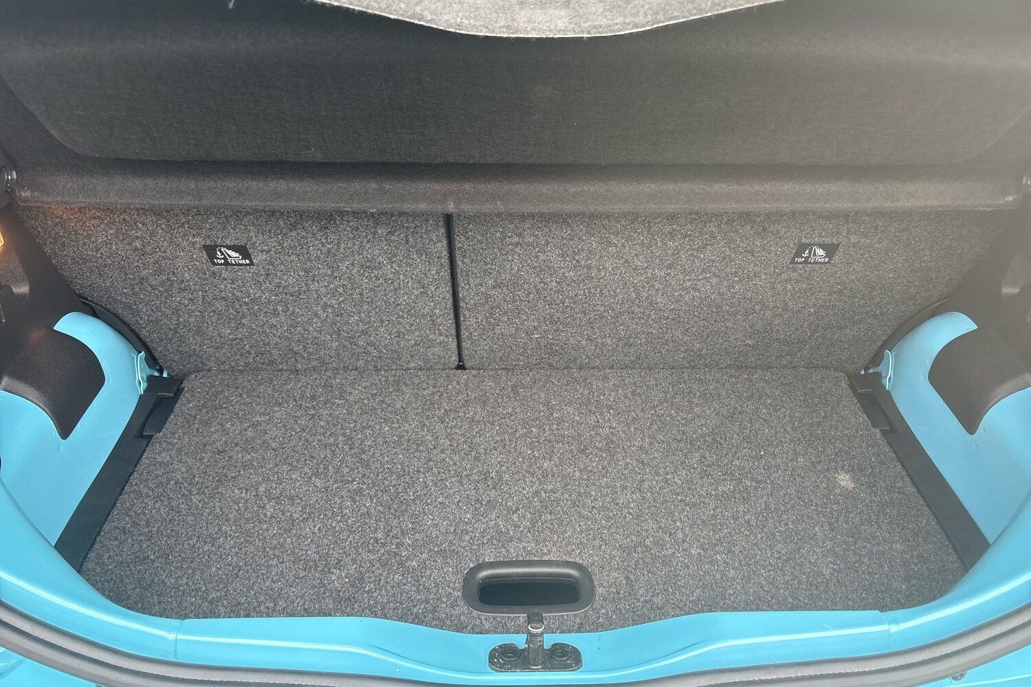 Used Volkswagen up! 2023 for sale - 76528700: Photo 12