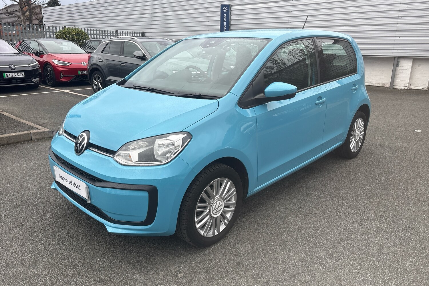 Used Volkswagen up! 2023 for sale - 76528700: Photo 17