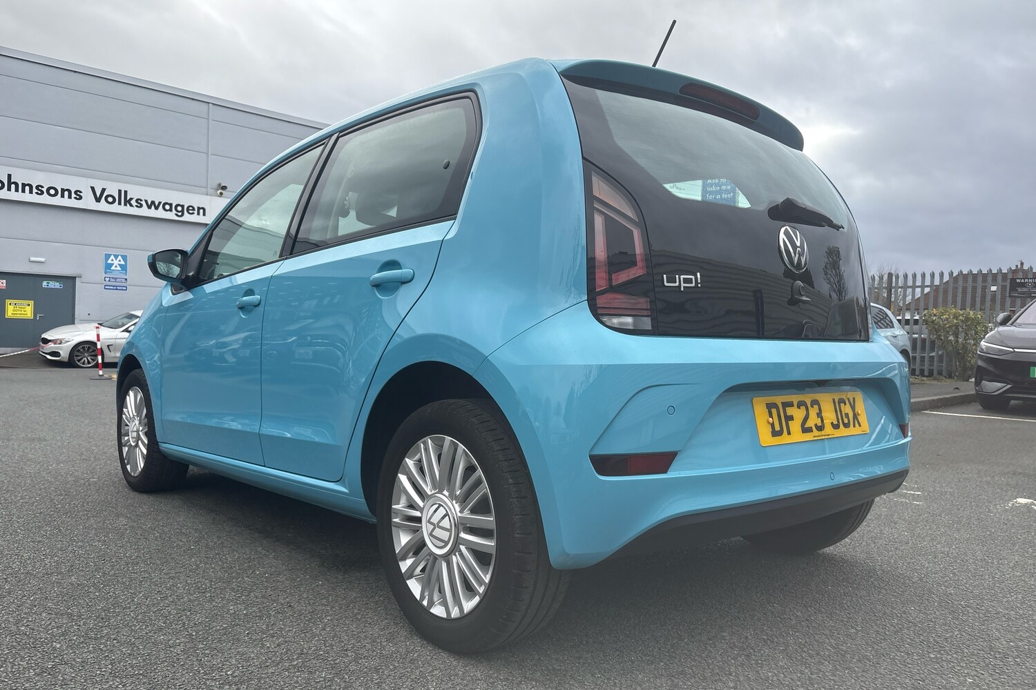 Used Volkswagen up! 2023 for sale - 76528700: Photo 21