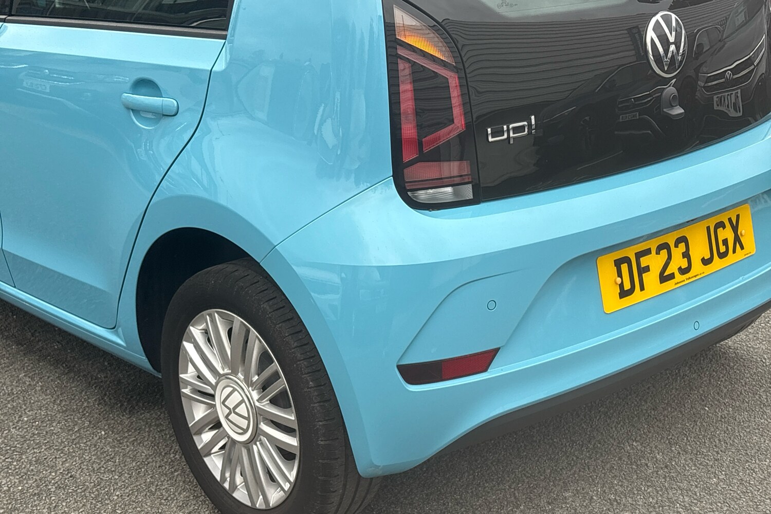 Used Volkswagen up! 2023 for sale - 76528700: Photo 22