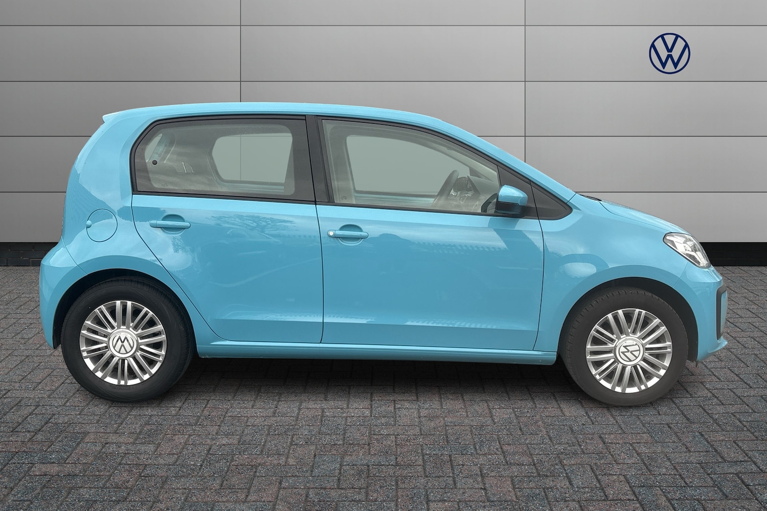 Used Volkswagen up! 2023 for sale - 76528700: Photo 4