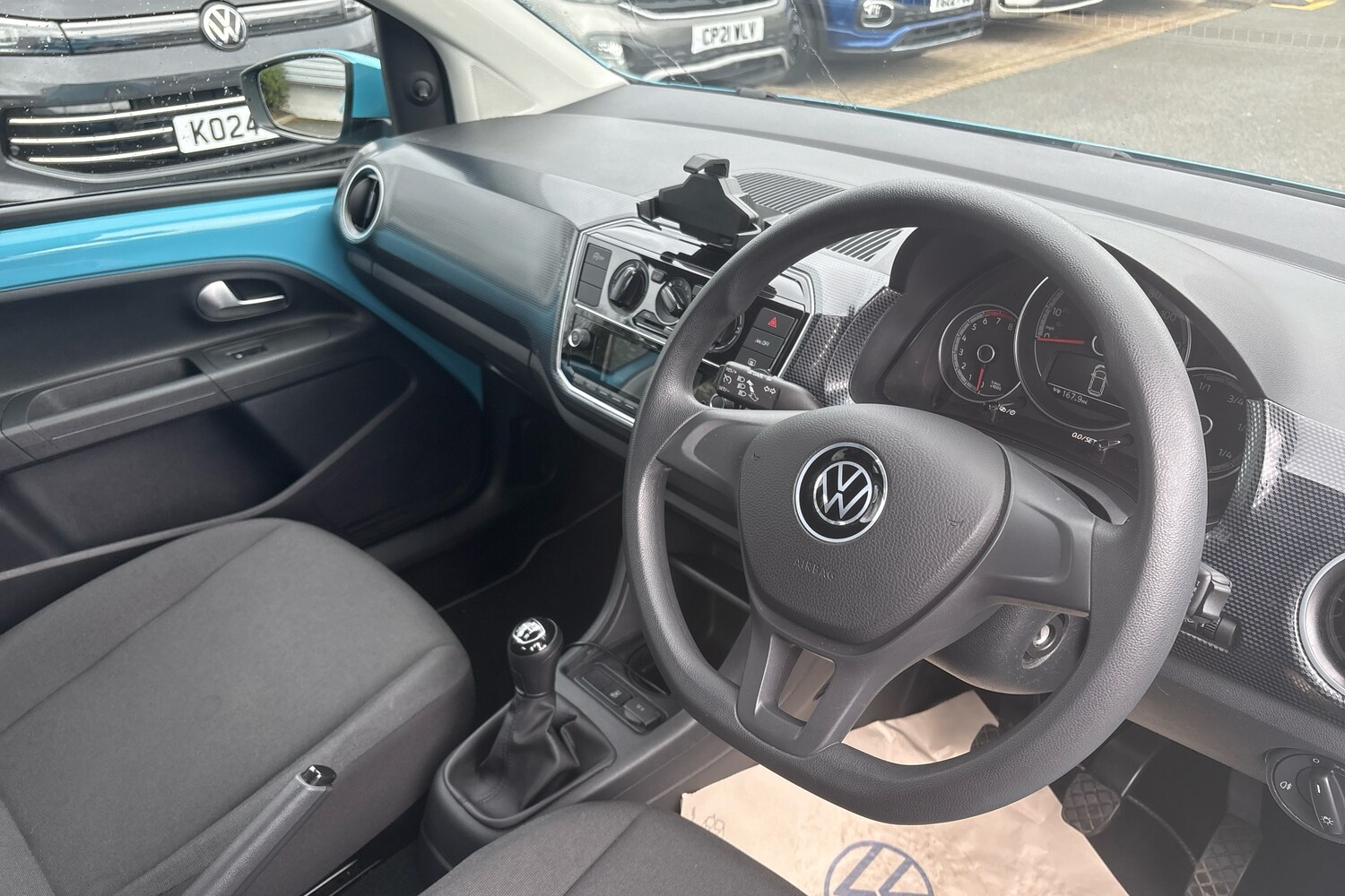 Used Volkswagen up! 2023 for sale - 76528700: Photo 6