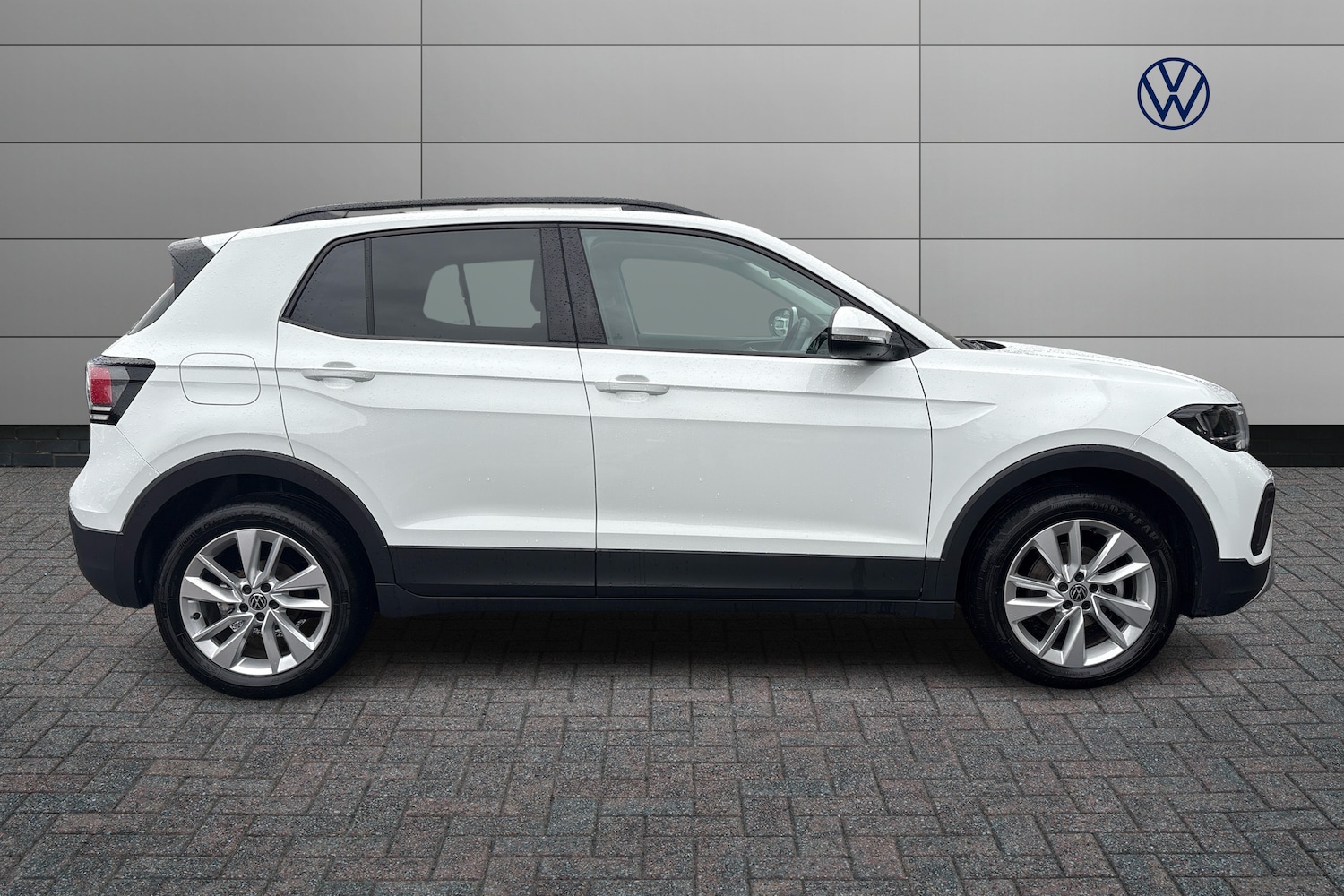 Used Volkswagen T-Cross 2025 for sale - 77332810: Photo 4