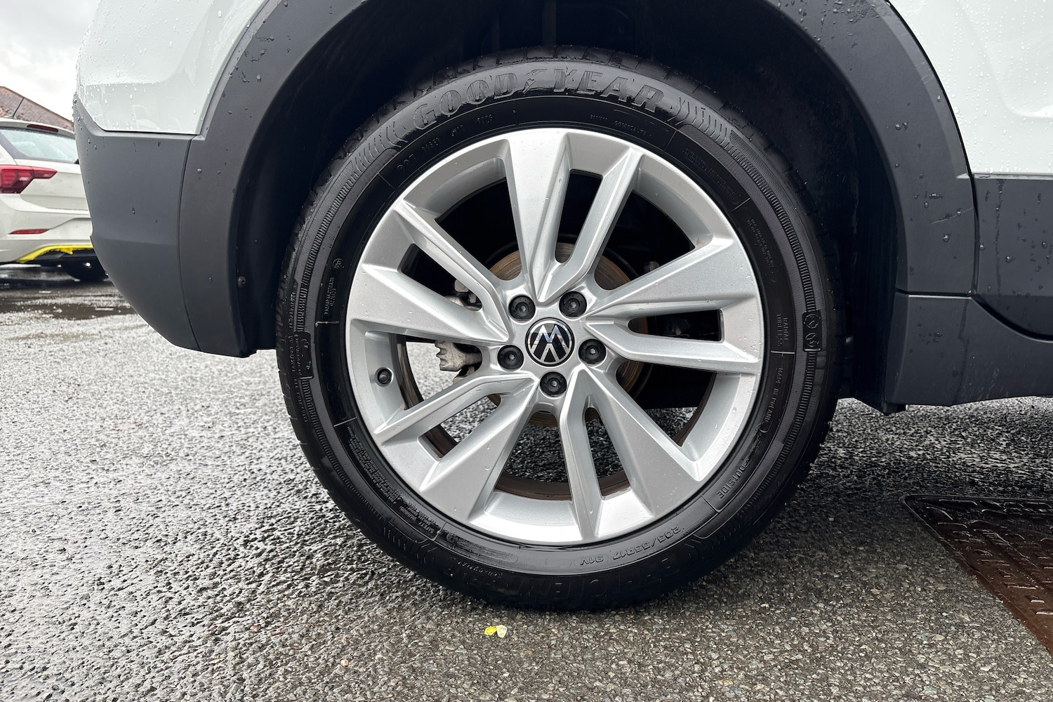 Used Volkswagen T-Cross 2025 for sale - 77332810: Photo 5