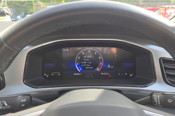 Used Volkswagen T-Roc 2023 for sale - 76272112: Photo 14