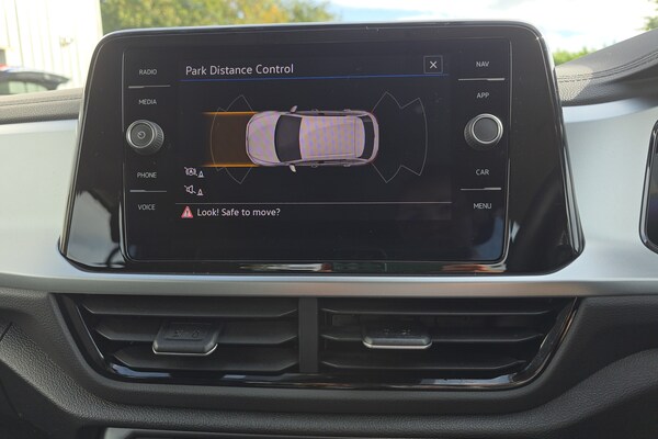 Used Volkswagen T-Roc 2023 for sale - 76272112: Photo 18