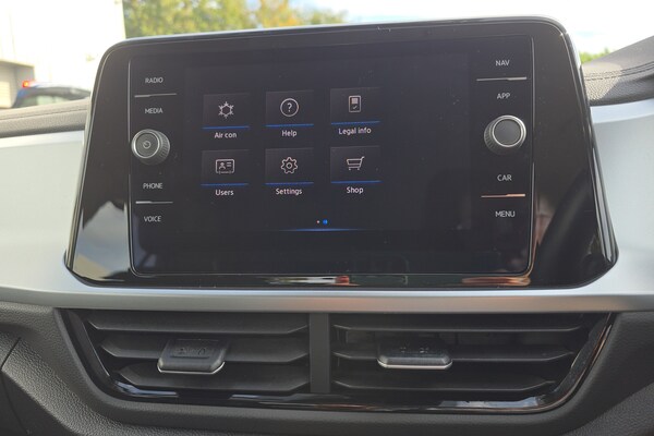 Used Volkswagen T-Roc 2023 for sale - 76272112: Photo 22