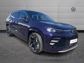 2025 (25) - 1.5 TSI eHybrid 272 R-Line 5dr DSG6