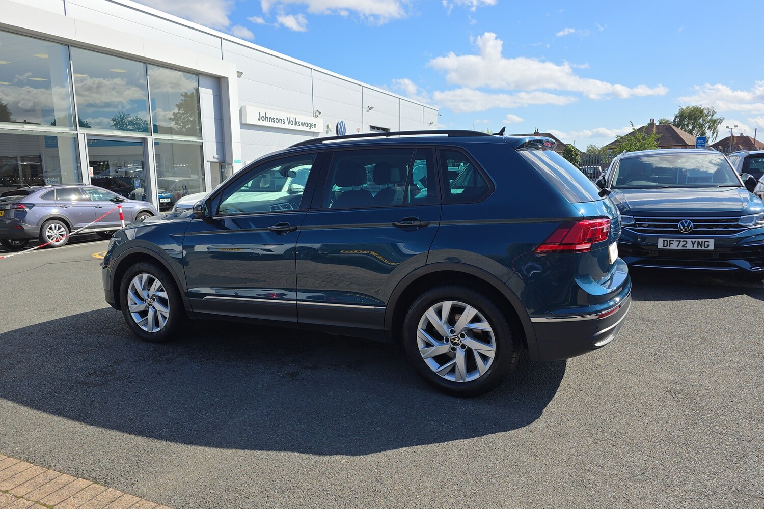 Used Volkswagen Tiguan 2021 for sale - 77346633: Photo 15
